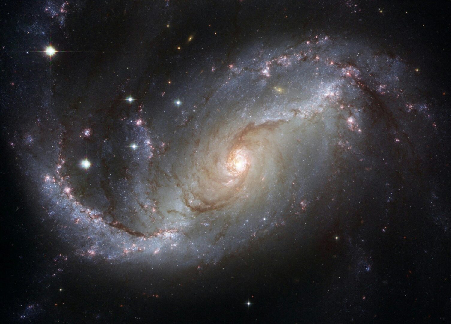 Scopri di più sull'articolo La signora delle comete: Amalia Ercoli Finzi e la grazia dell’universo